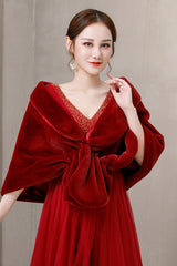 Elegant Burgundy Ears-Embellished Wedding Dress Shawl