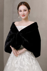 Elegant Black Ears-Embellished Wedding Dress Shawl