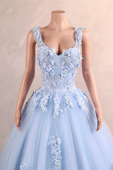 Light Blue Staps Lace Appliques Sleeveless Ball Gown Tulle Prom Dresses