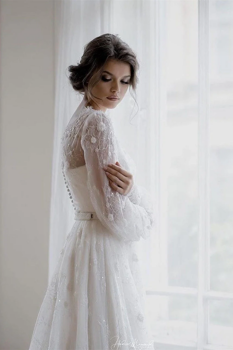 Romantic Long sleeves White Lace Flowers A-line Wedding Dresses