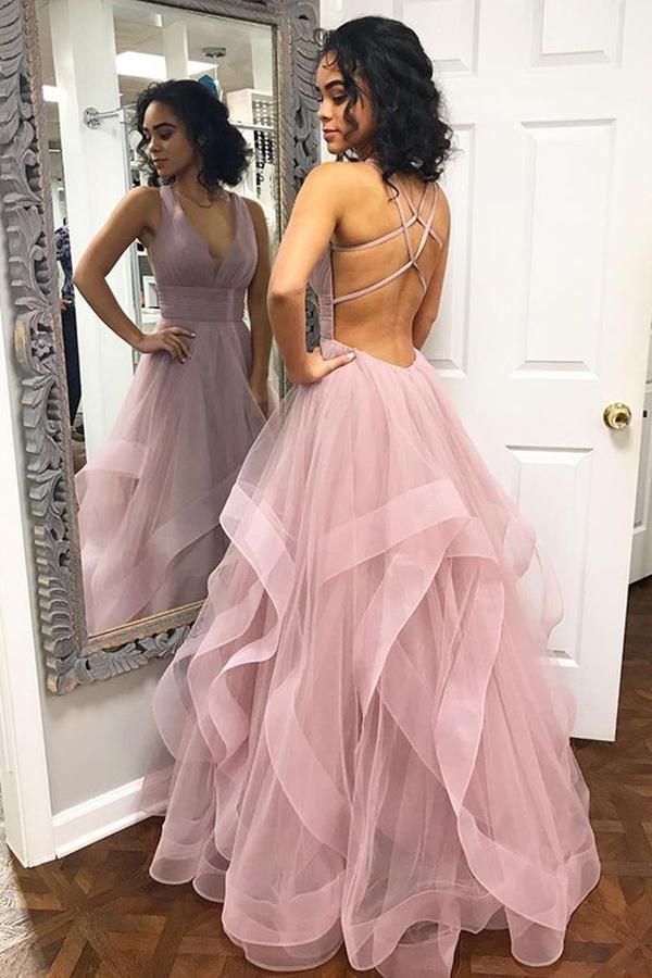 stylesnuggle has a great collection of pink Prom Dresses for your choice. Get your Prom day ready with stylesnuggle A-Line Chic Pink Halter Ruffle Sleeveless Prom Dresses with unbeatable prices.