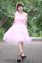 A-line One-shoulder Knee Length Tulle Handmade Flower Homecoming Dress-stylesnuggle