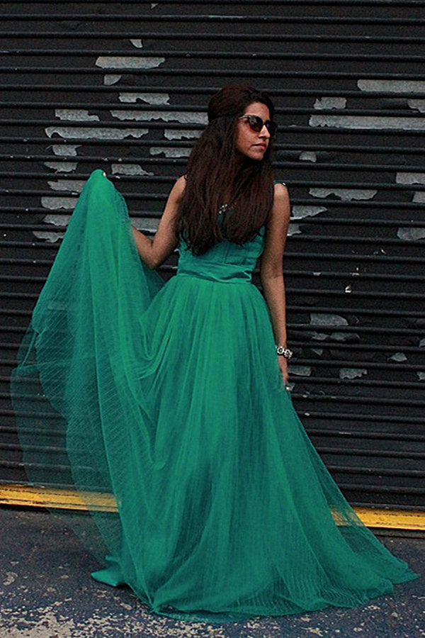 A-line Spaghetti Strap Floor Length Chapel Tulle Rhinestone Prom Dress-stylesnuggle