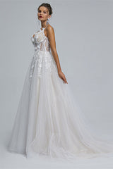 A-line Spaghetti strap Sweetheart Tulle Applique Floor-length Sleeveless Wedding Dress Cover-stylesnuggle