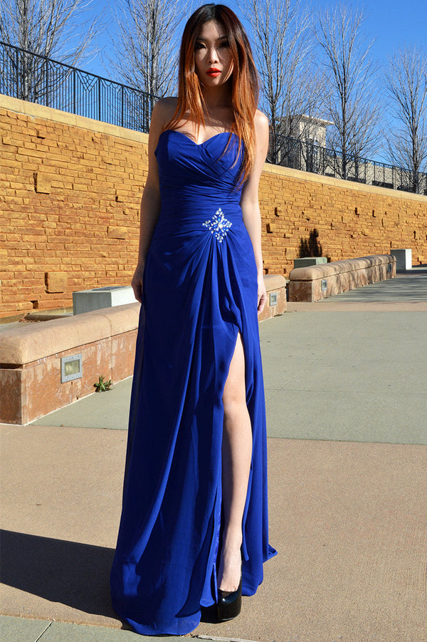 A-line Sweetheart Floor Length Chiffon Front Slit Rhinestone Prom Dress-stylesnuggle