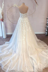 A-Line Sweetheart Strapless Floor-length Sleeveless Backless Appliques Lace Wedding Dress-stylesnuggle