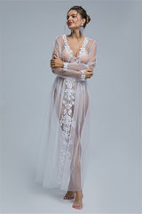 A-line V-neck Tulle Floor-length Long Sleeve Appliques Lace Wedding Dress Cover-stylesnuggle