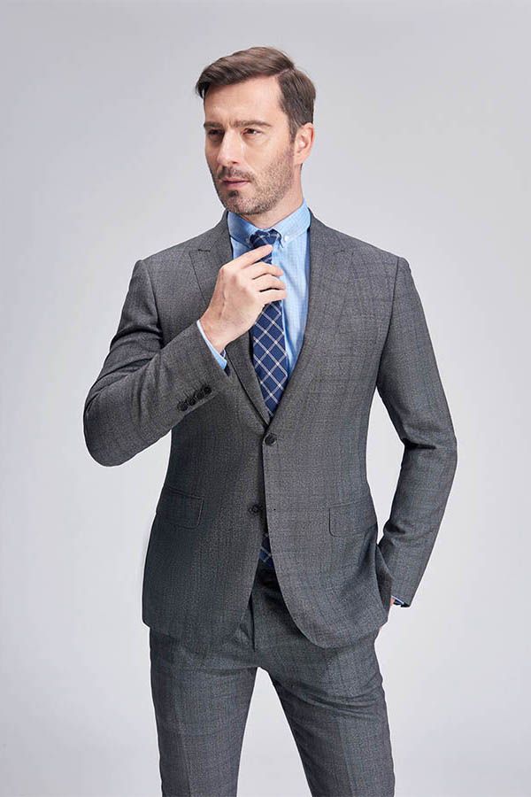 This Advanced Grey Plaid Mens Suits for Business, Peak Lapel Bespoke Suits for Men Sale at stylesnuggle comes in all sizes for prom, wedding and business. Shop an amazing selection of Peaked Lapel Single Breasted Grey mens suits in cheap price.