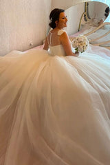 Amazing Princess Long Long Sequined Sleeveless Wedding Dresses Online-stylesnuggle