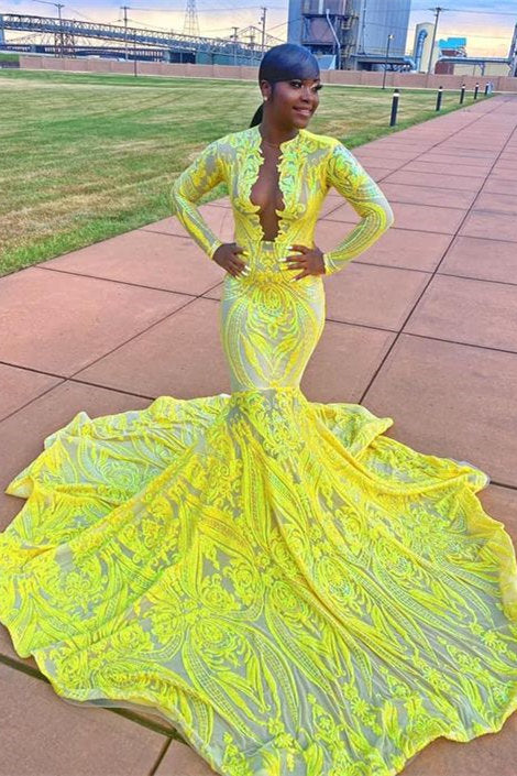 Amazing Yellow V-Neck Long Sleeve Long Appliques Mermaid Prom Dress-stylesnuggle