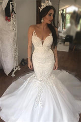 stylesnuggle offers Amazing Lace Mermaid Sleeveless Buttons Long Wedding Dress at factory price ,all made in high quality. Extra coupon to save a heap.