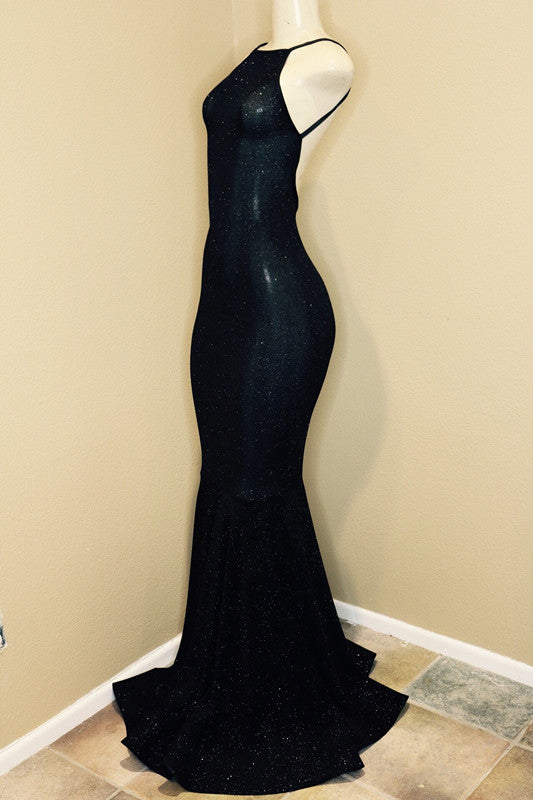 Different styles of Backless black prom dress,  sequins evening gowns are available at stylesnuggle. Custom made prom dresses in multiple colors & all sizes,  free delivery worldwide.