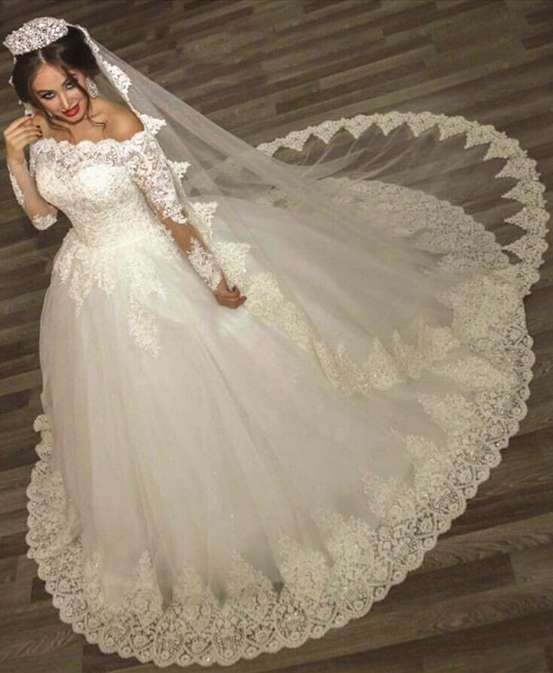 stylesnuggle custom made this wedding dress for princess, lace wedding gown in high quality at factory price, we sell dresses online all ove the world. Also, extra discount are offered to our customs. We will try our best to satisfy everyoneone and make