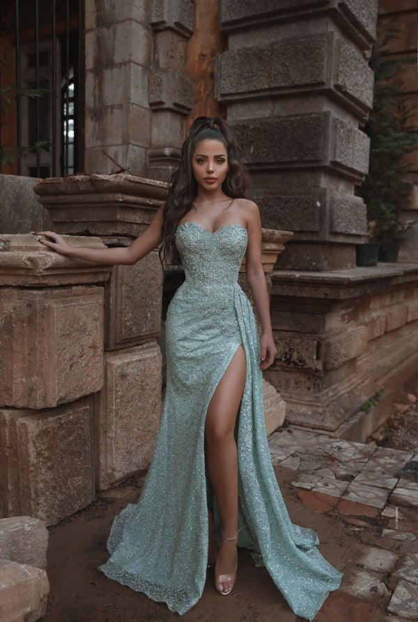 stylesnuggle offers Beautiful Shining Crystal Sweetheart Sleeveless Prom Dresses With Split A Line Evening Gowns at cheap prices from  to A-line Floor-length. They are Gorgeous yet affordable Sleeveless Prom Dresses. You will become the most shining star with the dress on.