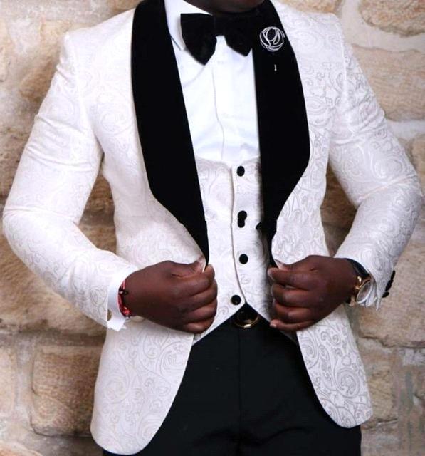 stylesnuggle made this Bespoke White Wedding Groom Tuxedos Online Jacquard Three Pieces Men Suit with rush order service. Discover the design of this White Jacquard Shawl Lapel Single Breasted mens suits cheap for prom, wedding or formal business occasion.