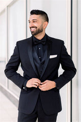 stylesnuggle made this Black Men Suits for Wedding, One Button Groomsmen Suits Shawl Lapel Best Man Blazers with rush order service. Discover the design of this Black Solid Notched Lapel Single Breasted mens suits cheap for prom, wedding or formal business occasion.