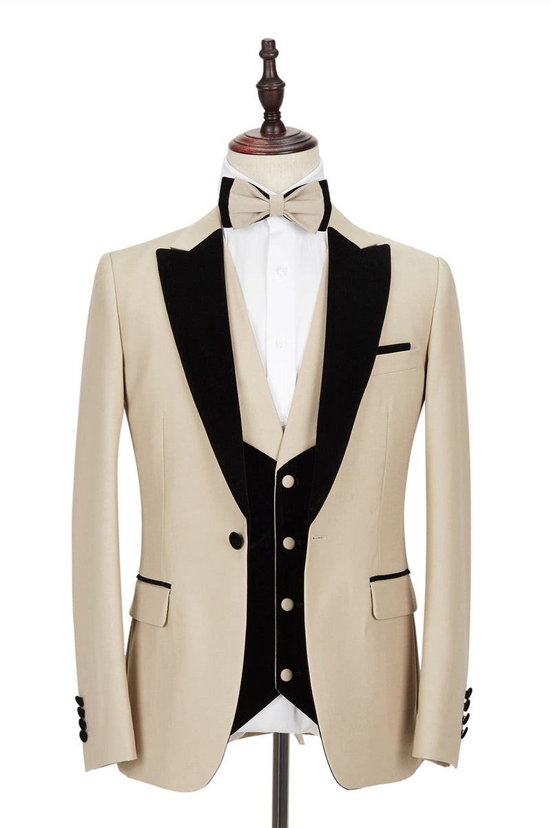 This Black Peak Lapel Champagne Wedding Suit, Velvet Banding Edge Formal Suit for Men at stylesnuggle comes in all sizes for prom, wedding and business. Shop an amazing selection of Peaked Lapel Single Breasted Champagne mens suits in cheap price.