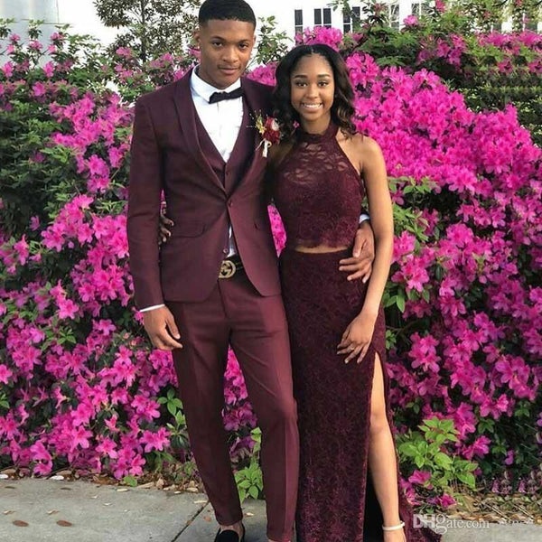 Burgundy Shawl Lapel Men Prom Outfits-stylesnuggle