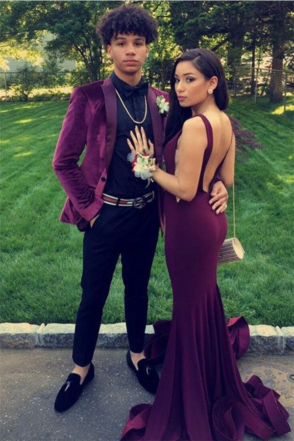 Burgundy Velvet Two Pieces Peak Lapel Bespoke Prom Suits for Men