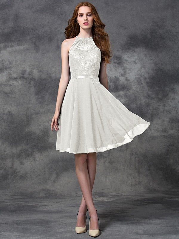 A-Line Charming Halter Lace Sleeveless Short Chiffon Bridesmaid Dresses