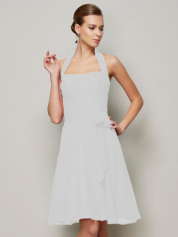 A-Line Charming Halter Sleeveless Pleats Bowknot Short Chiffon Bridesmaid Dresses