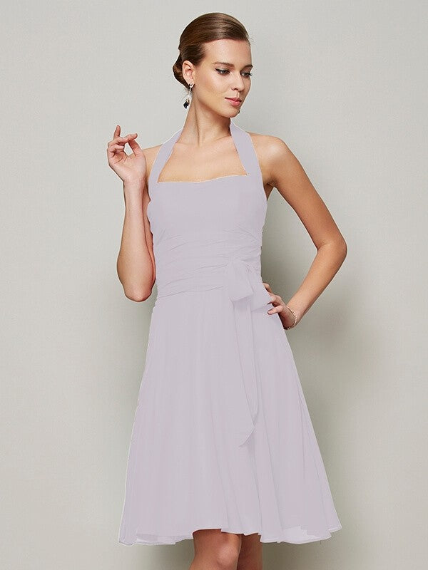 A-Line Charming Halter Sleeveless Pleats Bowknot Short Chiffon Bridesmaid Dresses