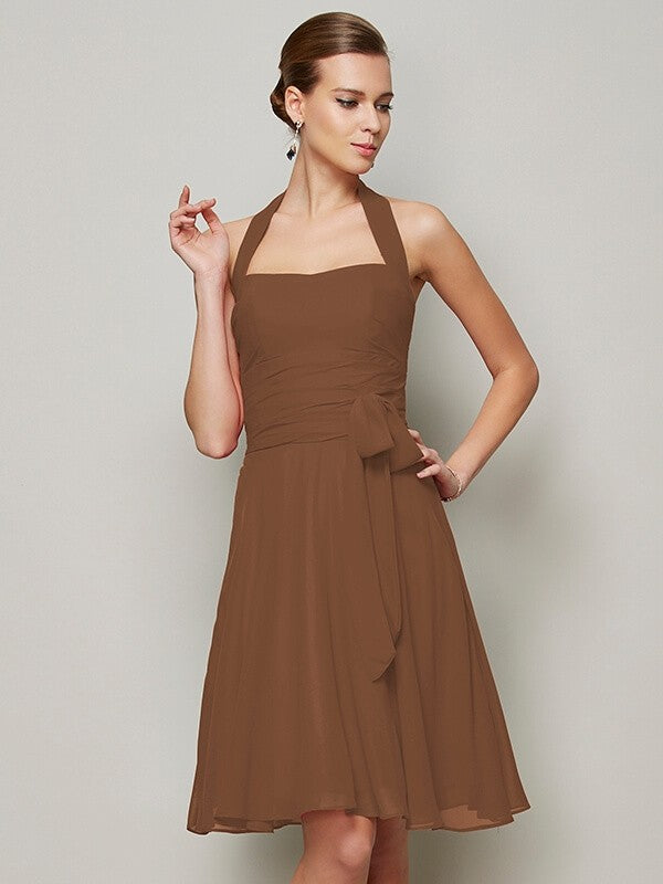 A-Line Charming Halter Sleeveless Pleats Bowknot Short Chiffon Bridesmaid Dresses