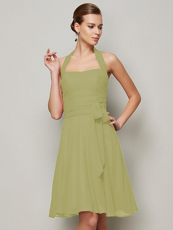 A-Line Charming Halter Sleeveless Pleats Bowknot Short Chiffon Bridesmaid Dresses