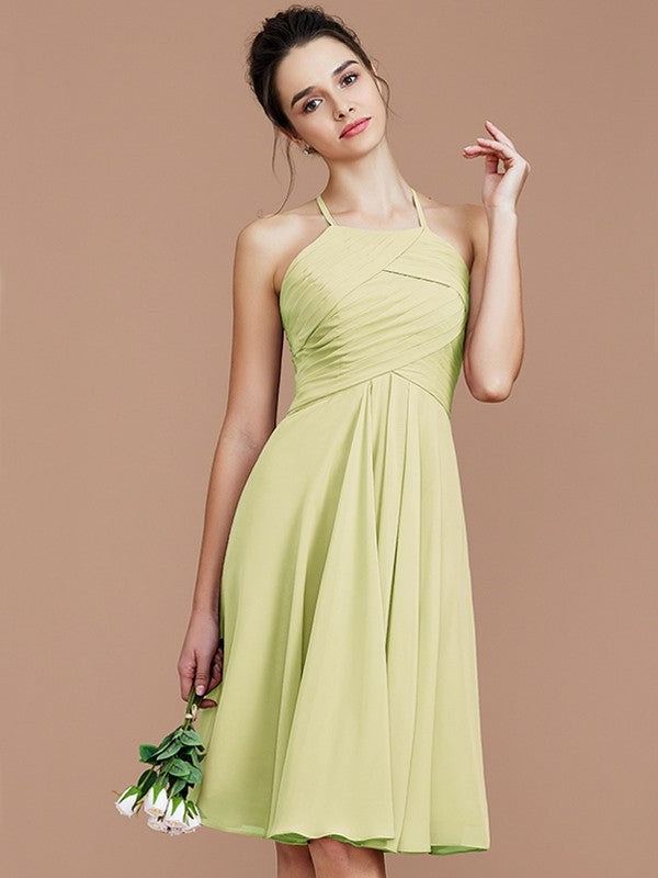 A-Line Charming Halter Sleeveless Ruched Short/Mini Chiffon Bridesmaid Dresses