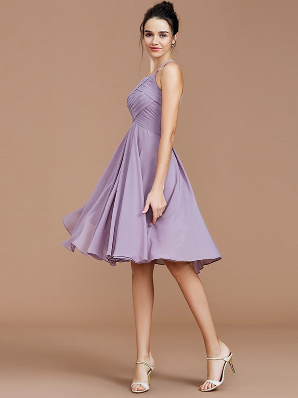 A-Line Charming Halter Sleeveless Ruched Short/Mini Chiffon Bridesmaid Dresses