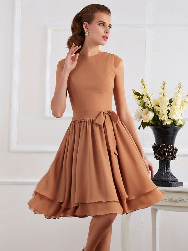 Charming High Neck Sleeveless Sash/Ribbon/Belt Short Chiffon Bridesmaid Dresses