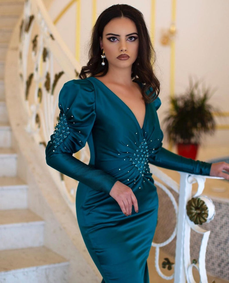 Charming Long Mermaid V-neck Beading Prom Dresses With Long Sleeves-stylesnuggle