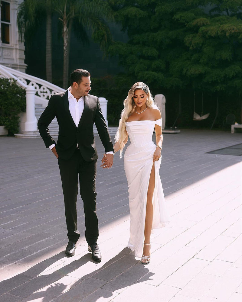 Charming Long Off-the-Shoulder Wedding Dress Slit Online-stylesnuggle