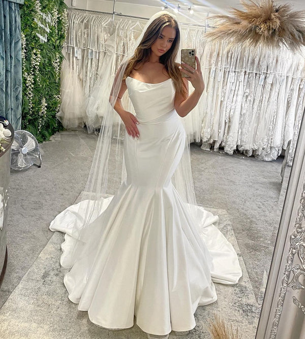 Charming Sleeveless Mermaid Wedding Dress With Ruffles Long-stylesnuggle