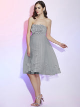 A-Line Charming Strapless Sleeveless Hand-Made Flower Short Net Bridesmaid Dresses