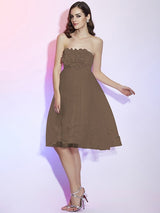 A-Line Charming Strapless Sleeveless Hand-Made Flower Short Net Bridesmaid Dresses