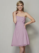 A-Line Charming Strapless Sleeveless Pleats Applique Short Chiffon Bridesmaid Dresses