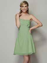 A-Line Charming Strapless Sleeveless Pleats Applique Short Chiffon Bridesmaid Dresses