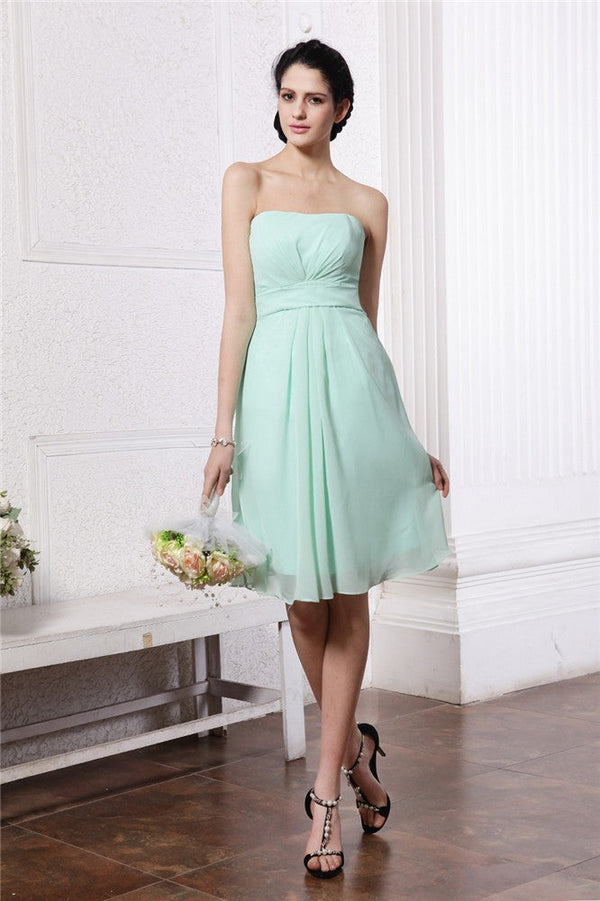 Charming Strapless Sleeveless Pleats Short Chiffon Bridesmaid Dresses