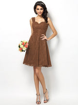 A-Line Charming Straps Lace Sleeveless Short Bridesmaid Dresses