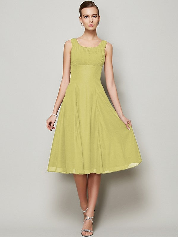 A-Line Charming Straps Sleeveless Pleats Short Chiffon Bridesmaid Dresses