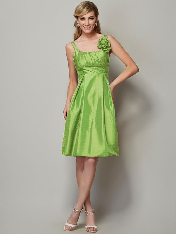 A-Line Charming Straps Sleeveless Pleats Short Taffeta Bridesmaid Dresses