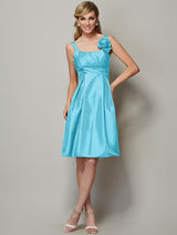 A-Line Charming Straps Sleeveless Pleats Short Taffeta Bridesmaid Dresses