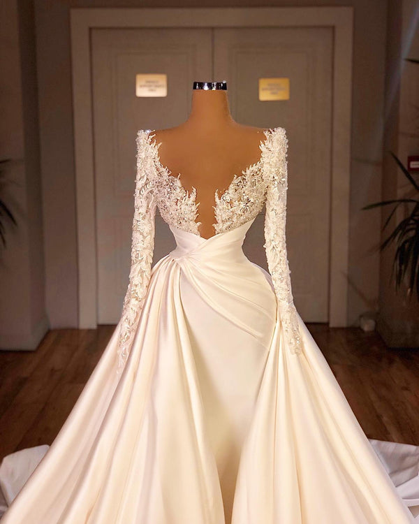 Chic A-Line Cathedral V-Neck Long Wedding Dress With Long Sleeves-stylesnuggle