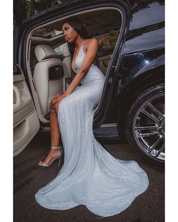 Looking for Prom Dresses, Evening Dresses in Sequined,  Column style,  and Gorgeous Split Front, Sequined work? stylesnuggle has all covered on this elegant Chic Halter V-neck Sequins Front Slit Long Mermaid Prom Dresses.