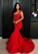 Chic Mermaid Straps Prom Dress,  New Arrival Long Lace Appliques Evening Gowns. Free shipping,  high quality,  fast delivery,  made to order dress. Discount price. Affordable price. stylesnuggle.