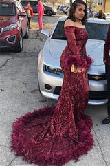 stylesnuggle offers Chic Off-the-shoulder Burgundy Shining Sequined Long Prom Party Gowns with Fur at a cheap price from Sequined to A-line Floor-length hem. Gorgeous yet affordable Long Sleevess Prom Dresses.