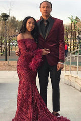 stylesnuggle offers Chic Off-the-shoulder Burgundy Shining Sequined Long Prom Party Gowns with Fur at a cheap price from Sequined to A-line Floor-length hem. Gorgeous yet affordable Long Sleevess Prom Dresses.