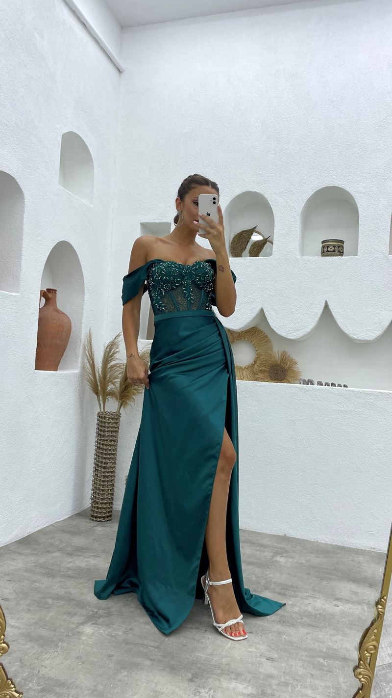 Chic Off-the-Shoulder Sleeveless Mermaid Prom Dresses Long Slit Online-stylesnuggle