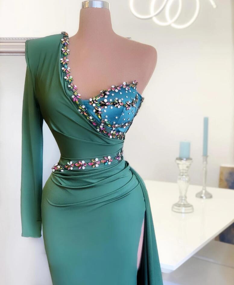 stylesnuggle offers Chic One Shoulder Mermaid Evening Gown Green Party Dress at a good price from Satin to Mermaid Floor-length hem. Gorgeous yet affordable Long Sleevess Prom Dresses, Evening Dresses.